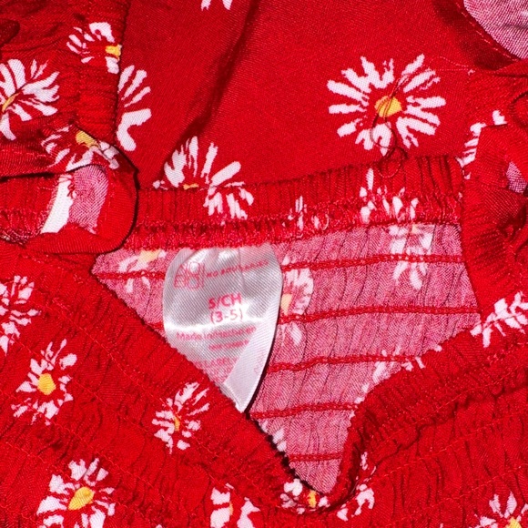 No Boundaries Red Daisy Print Two-Piece Set - Picture 7 of 12